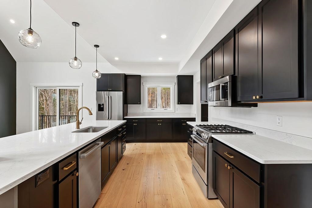 2 Jordan Way Tuftonboro, NH 03894 - Photo 12 of 53