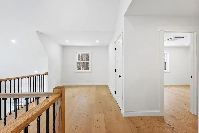 $1,200,000 | 2 Jordan Way, Tuftonboro, NH 03894