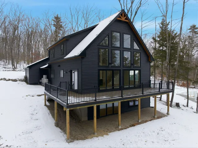 $1,200,000 | 2 Jordan Way, Tuftonboro, NH 03894