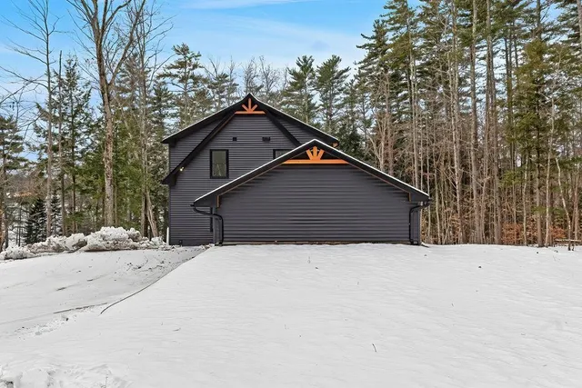 $1,200,000 | 2 Jordan Way, Tuftonboro, NH 03894