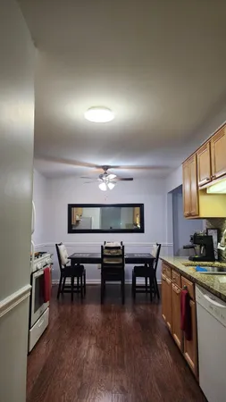$184,900 | 37674 Colonial Drive South, Westland, MI 48185