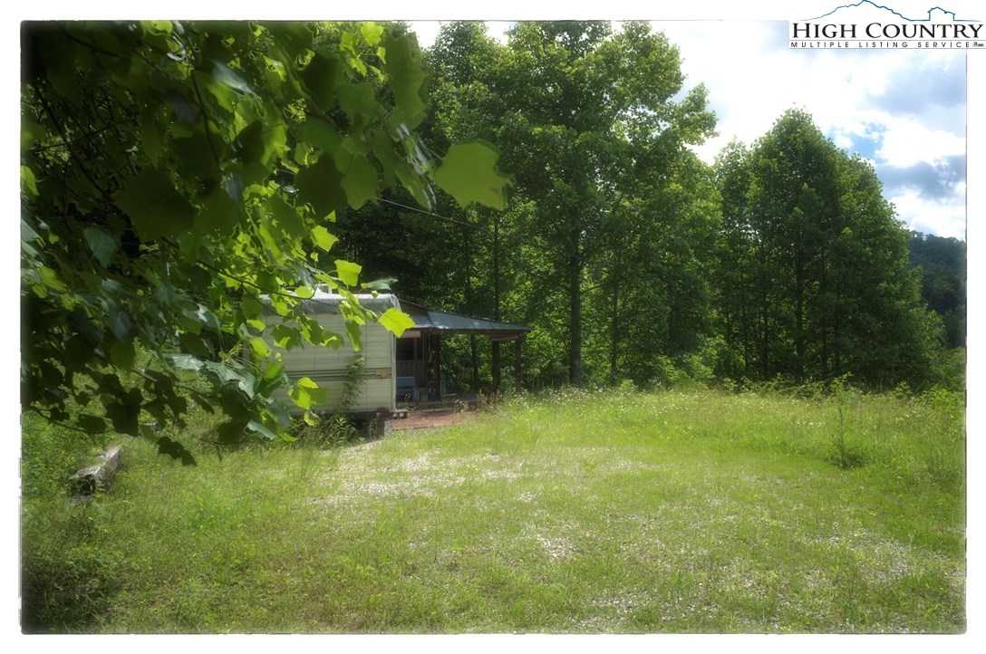 948 Joe Farthing Road Sugar Grove, NC 28679 - Photo 4 of 5 Gallery Image 4