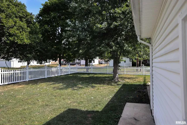 $177,000 | 428 South Madison Street, Pittsfield, IL 62363