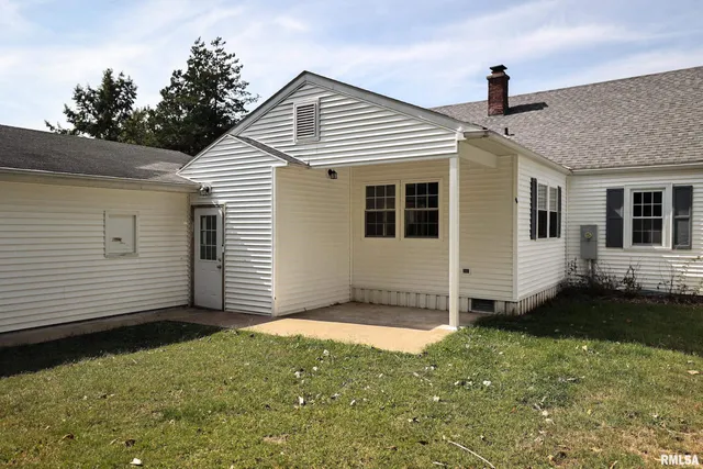 $177,000 | 428 South Madison Street, Pittsfield, IL 62363