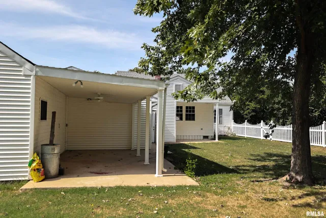 $177,000 | 428 South Madison Street, Pittsfield, IL 62363