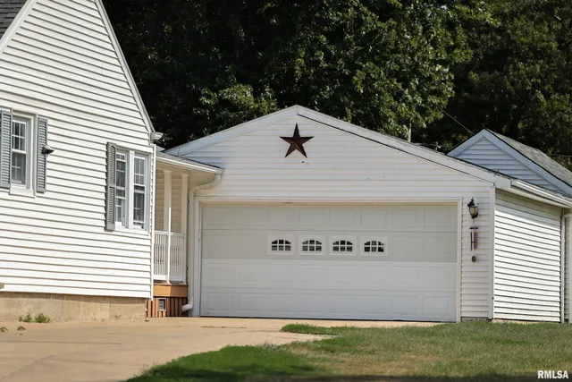 $177,000 | 428 South Madison Street, Pittsfield, IL 62363