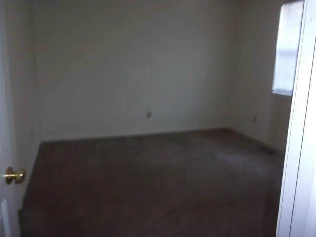 $1,400 | 1374 South Maple Street, Lebanon, TN 37087