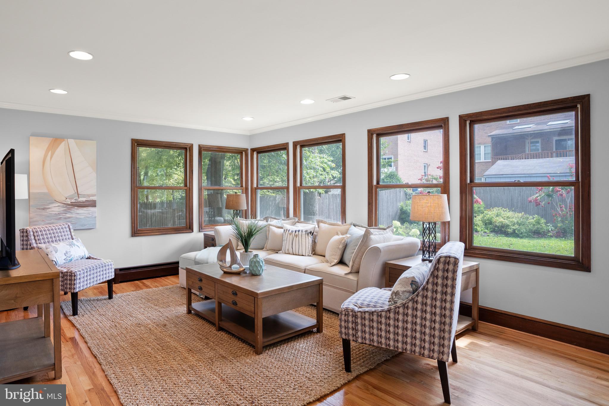 1233 Kensington Road McLean, VA 22101 - Photo 13 of 36 Gallery Image 13