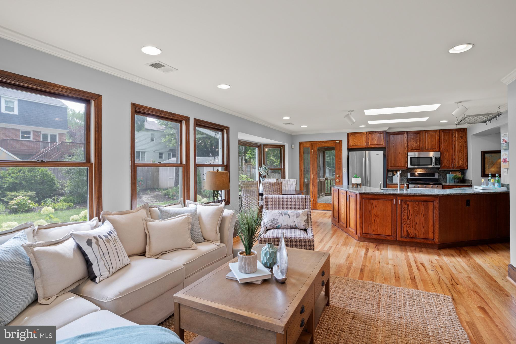 1233 Kensington Road McLean, VA 22101 - Photo 15 of 36 Gallery Image 15