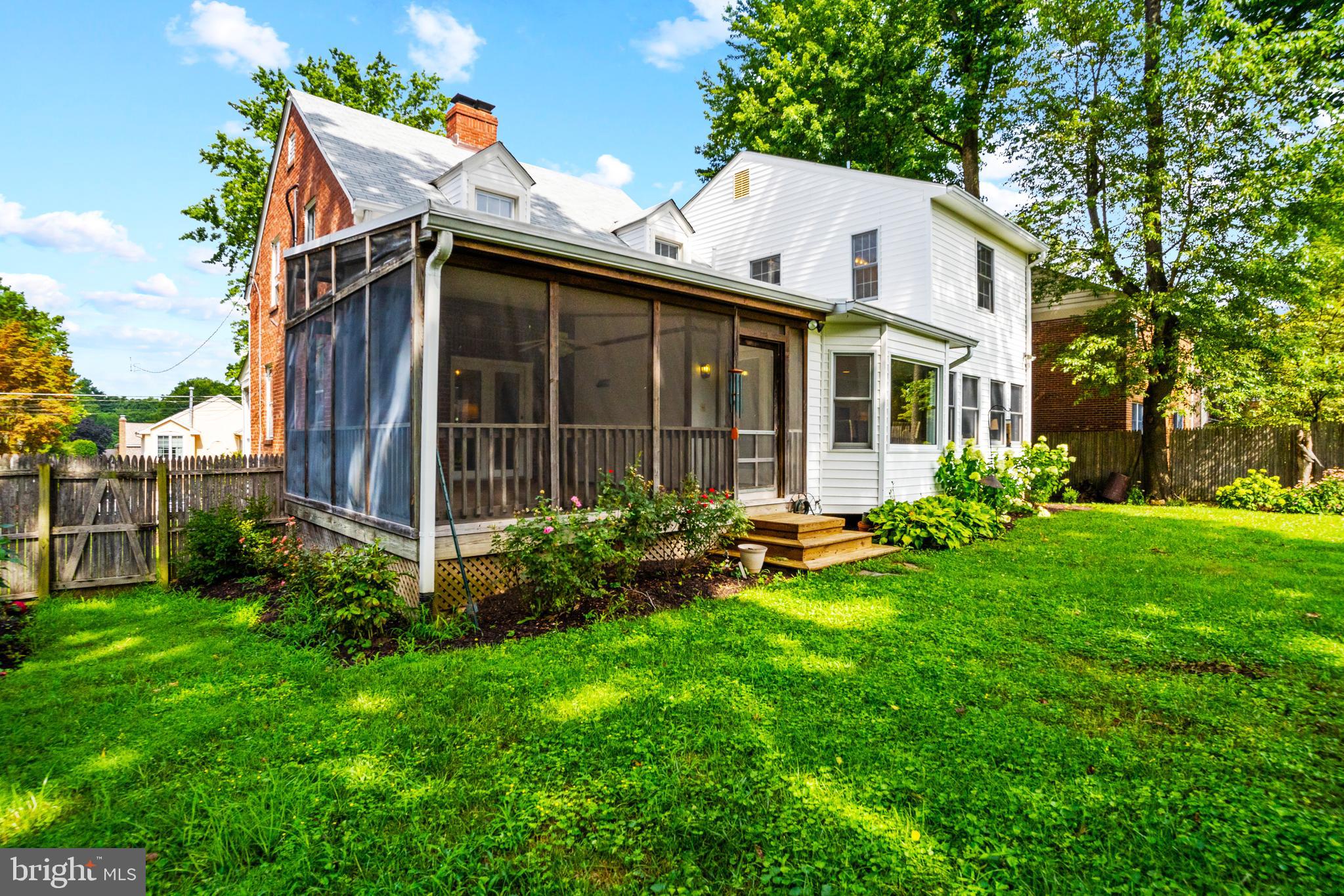 1233 Kensington Road McLean, VA 22101 - Photo 33 of 36 Gallery Image 33