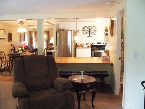 106 Hampden Road East Longmeadow, MA 01028 - Photo 15 of 23 Gallery Image 15