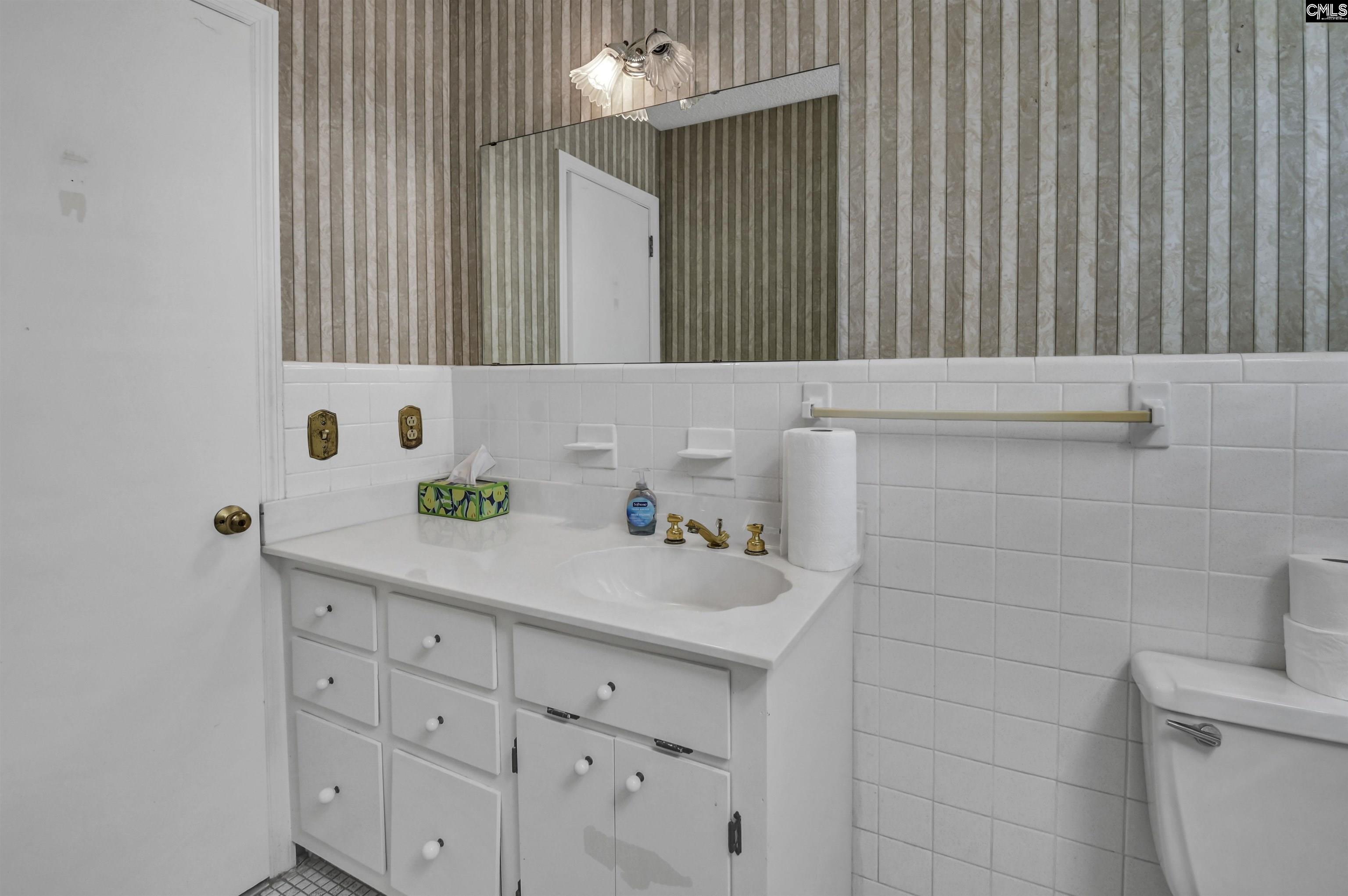 1604 Dalloz Road, Unit B Columbia, SC 29204 - Photo 26 of 34