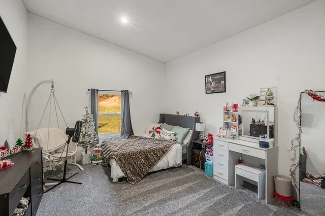 $550,000 | 8861 South Big Buck Lane, Newaygo, MI 49337