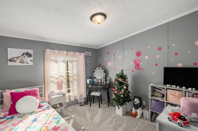 $550,000 | 8861 South Big Buck Lane, Newaygo, MI 49337