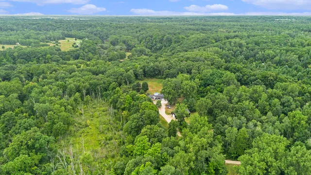 $550,000 | 8861 South Big Buck Lane, Newaygo, MI 49337
