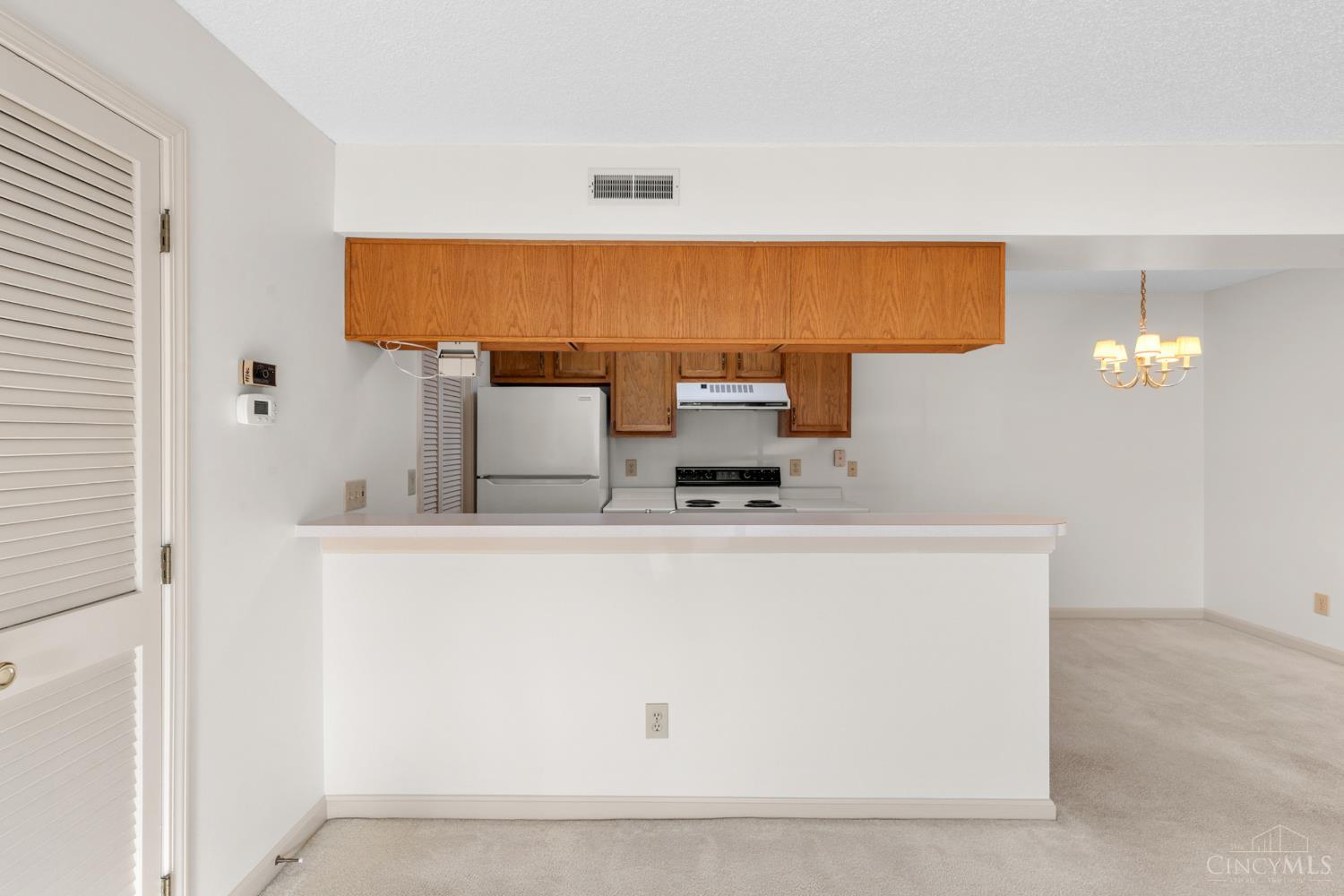 3547 Jessup Road, Unit 1A Cincinnati, OH 45239 - Photo 19 of 46