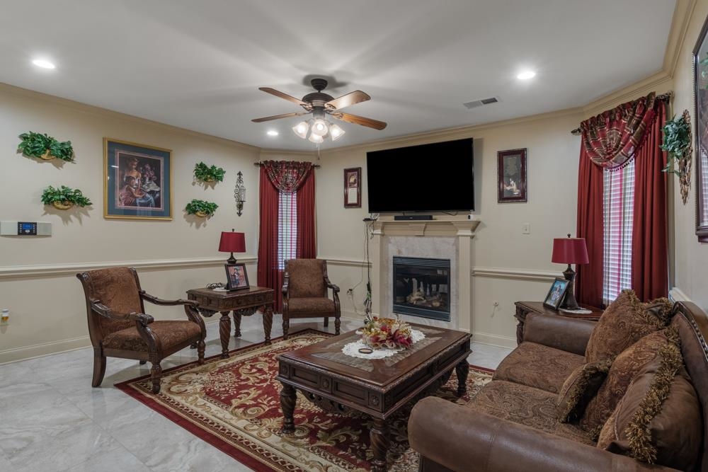 6079 Covington Pike Road Millington, TN 38053 - Photo 9 of 25 Gallery Image 9
