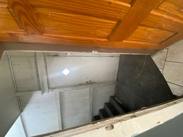 $180,000 | 15736 Lathrop Avenue, Harvey, IL 60426