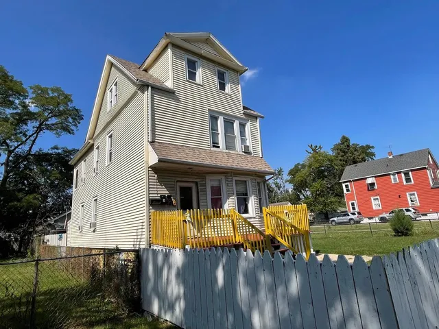 $180,000 | 15736 Lathrop Avenue, Harvey, IL 60426