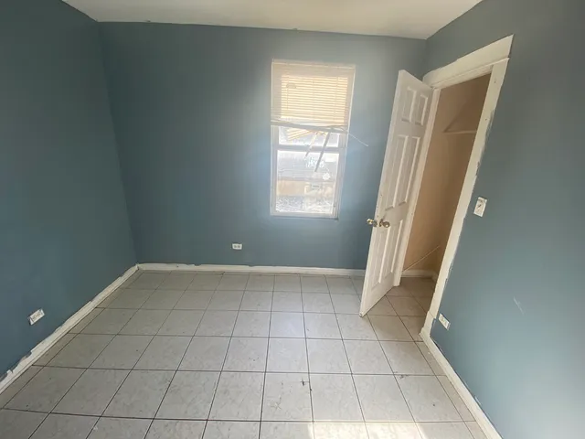 $180,000 | 15736 Lathrop Avenue, Harvey, IL 60426