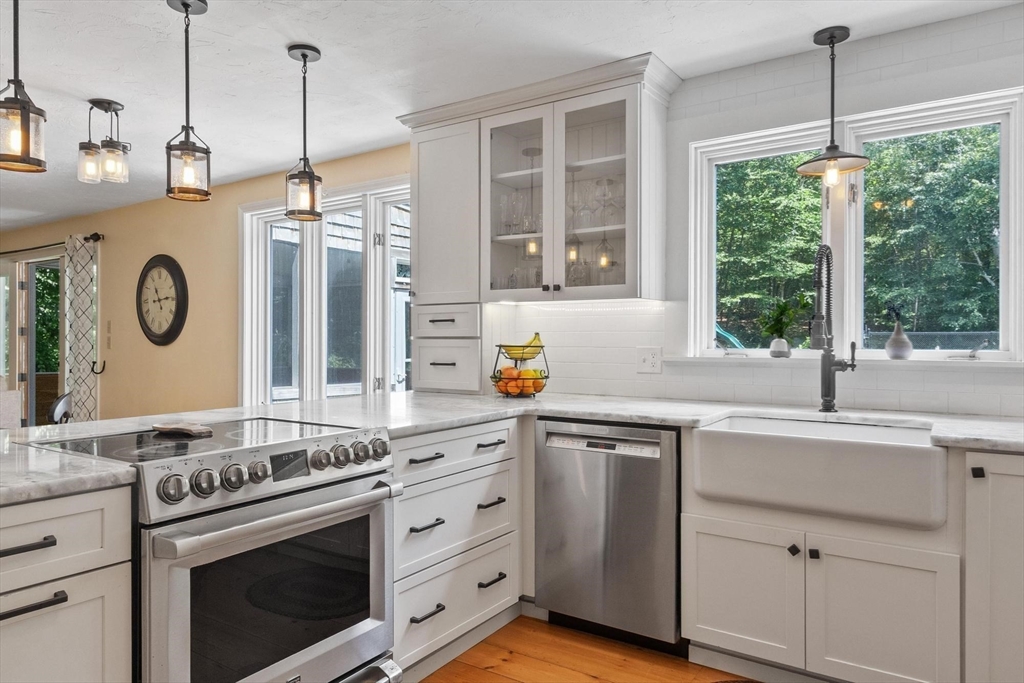 189 Beaman Road Princeton, MA 01541 - Photo 7 of 36