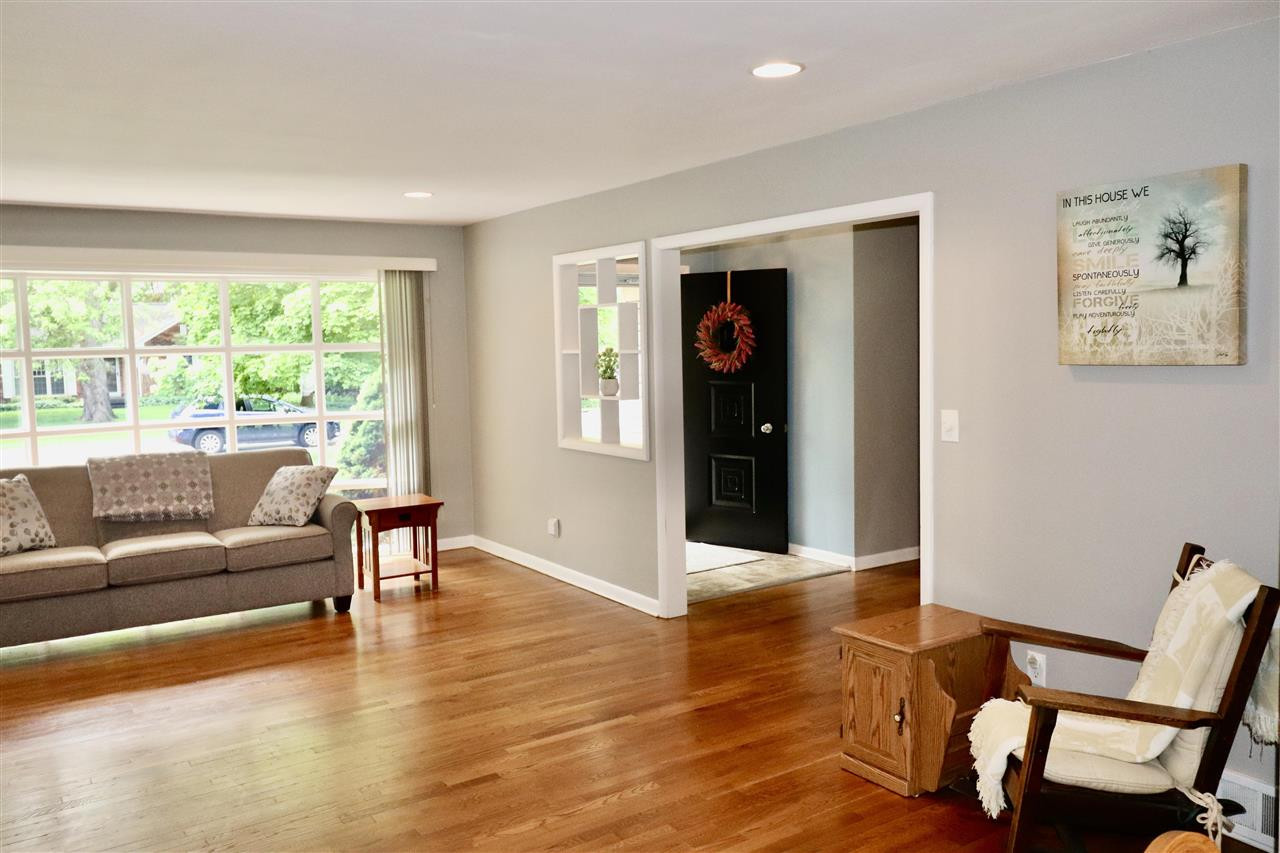 833 Springcrest Boulevard Jackson, MI 49203 - Photo 9 of 49 Photo 9