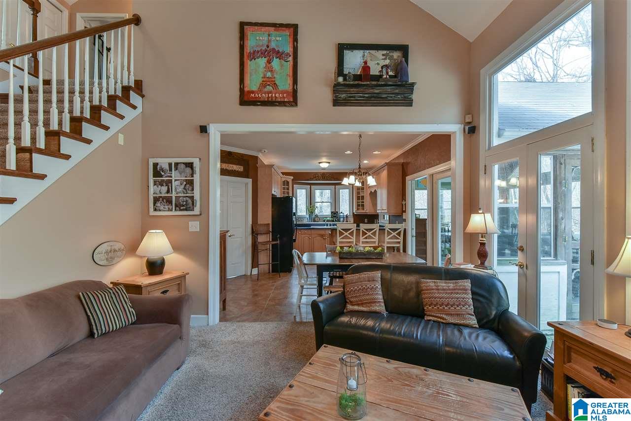 6870 Deer Haven Road Pinson, AL 35126 - Photo 4 of 50