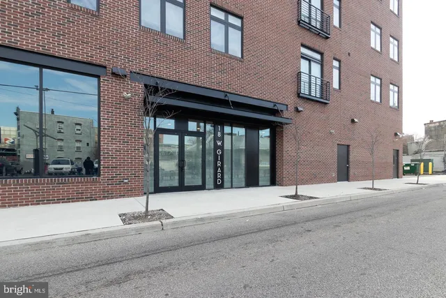 $1,595 | 18 West Girard Avenue, Unit 302, Philadelphia, PA 19123