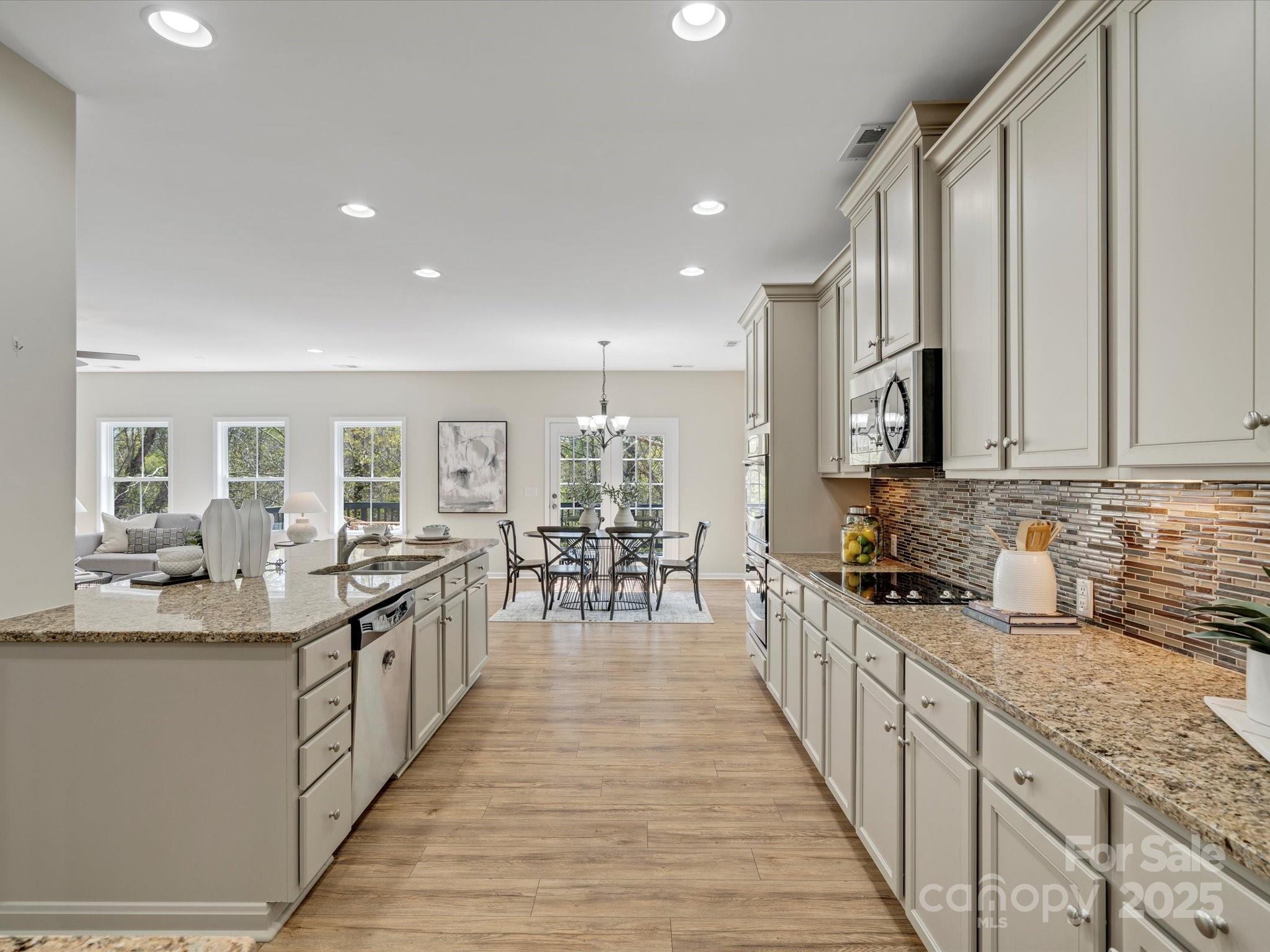 1033 Ridgehaven Road Waxhaw, NC 28173 - Photo 9 of 47