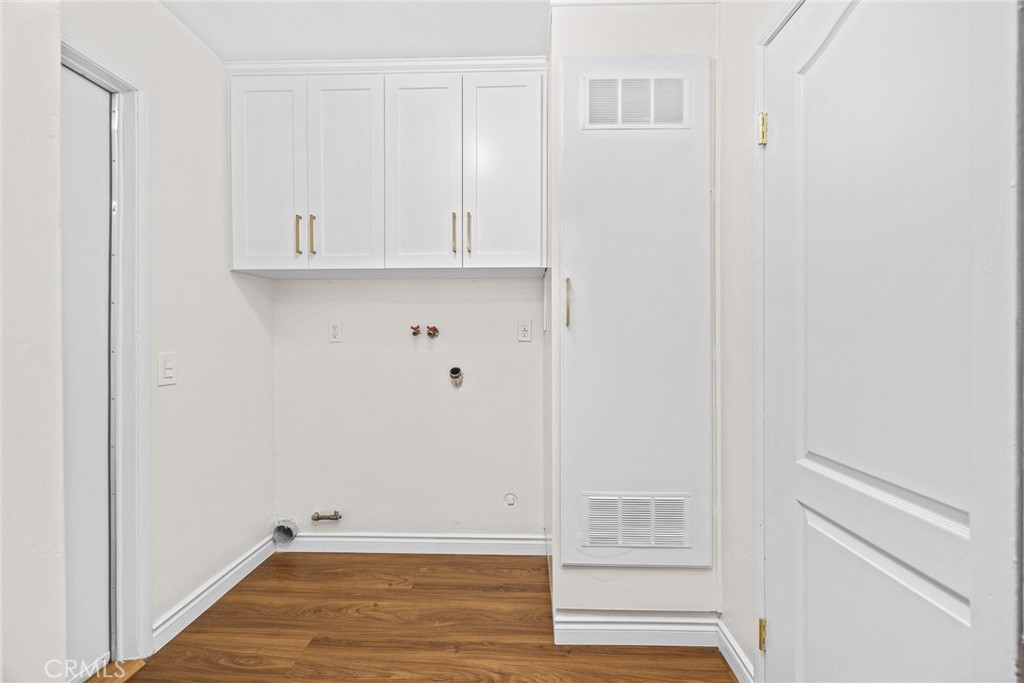 751 Ocean View Avenue, Unit A Monrovia, CA 91016 - Photo 16 of 29 a view of room with hardwood floor