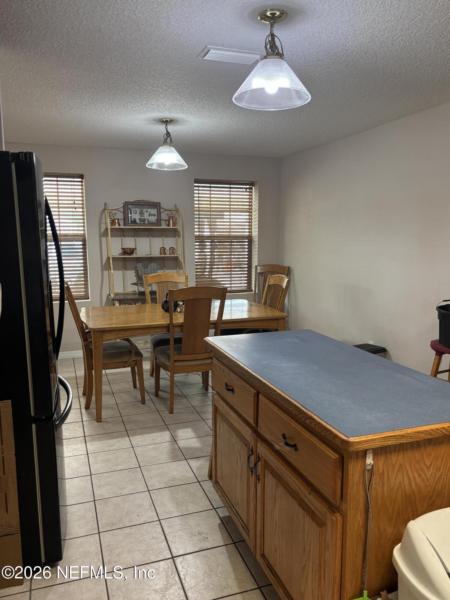 25 Currant Avenue Middleburg, FL 32068 - Photo 9 of 33 kitchen island