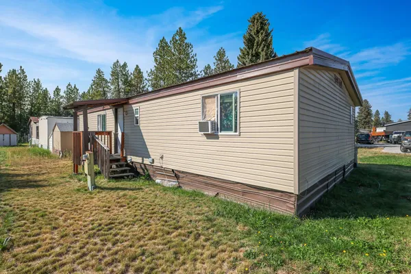 $75,000 | 40414 North Newport Highway, Unit 40, Elk, WA 99009