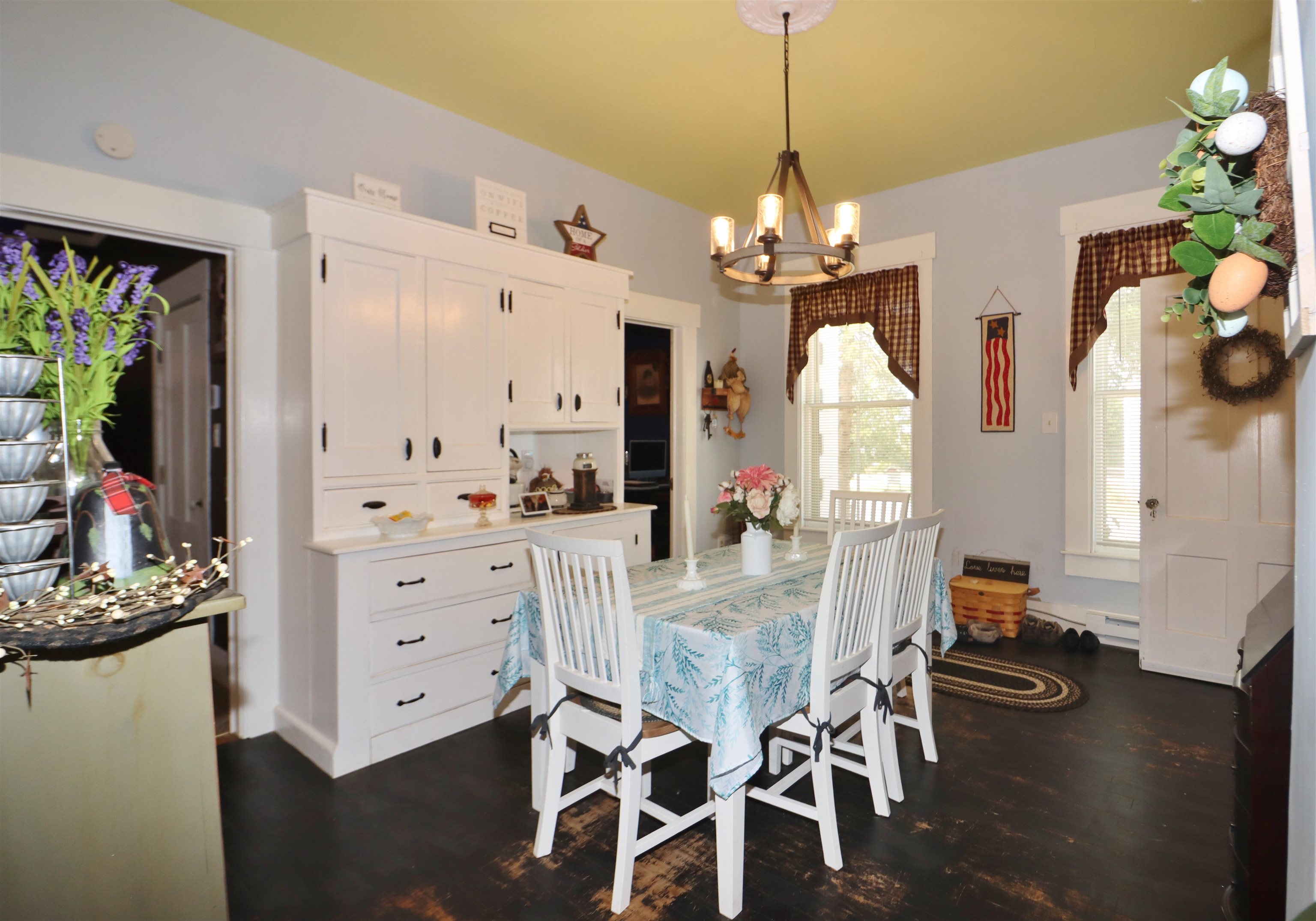 33 Jefferson Road Whitefield, NH 03598 - Photo 7 of 36