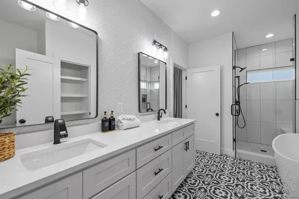 $3,430,000 | 34 Gulf Breeze Court, Destin, FL 32541