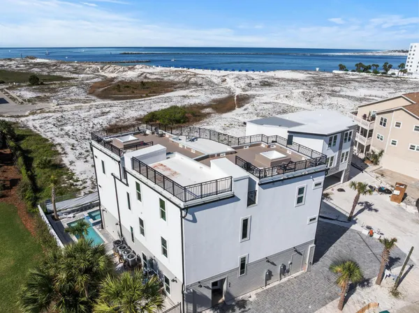 $3,430,000 | 34 Gulf Breeze Court, Destin, FL 32541