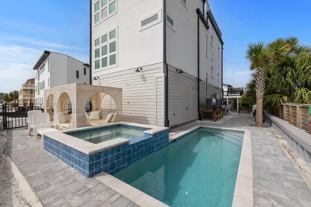 $3,440,000 | 34 Gulf Breeze Court, Destin, FL 32541