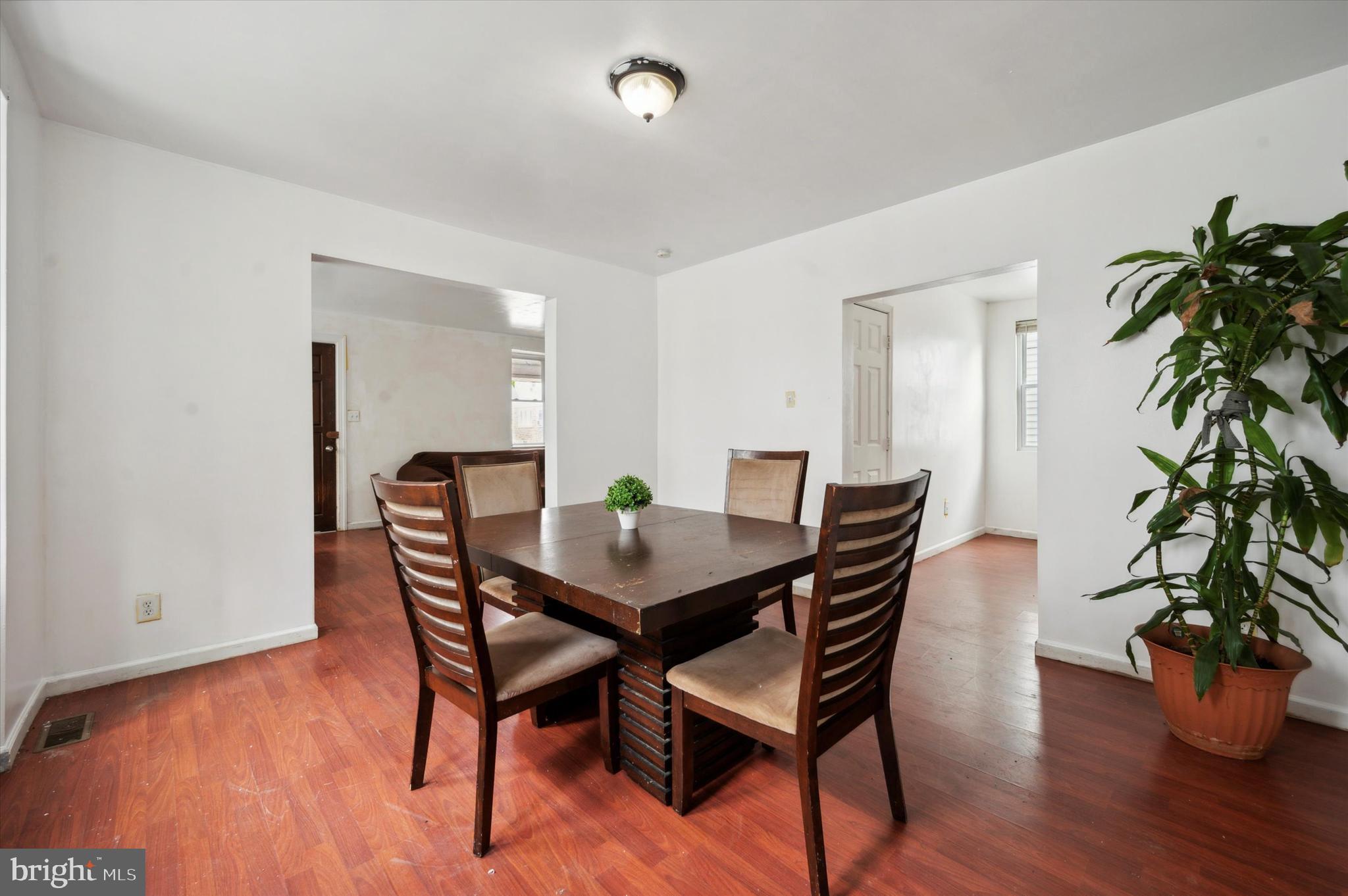109 Kenmore Road Upper Darby, PA 19082 - Photo 8 of 21 Dining Room