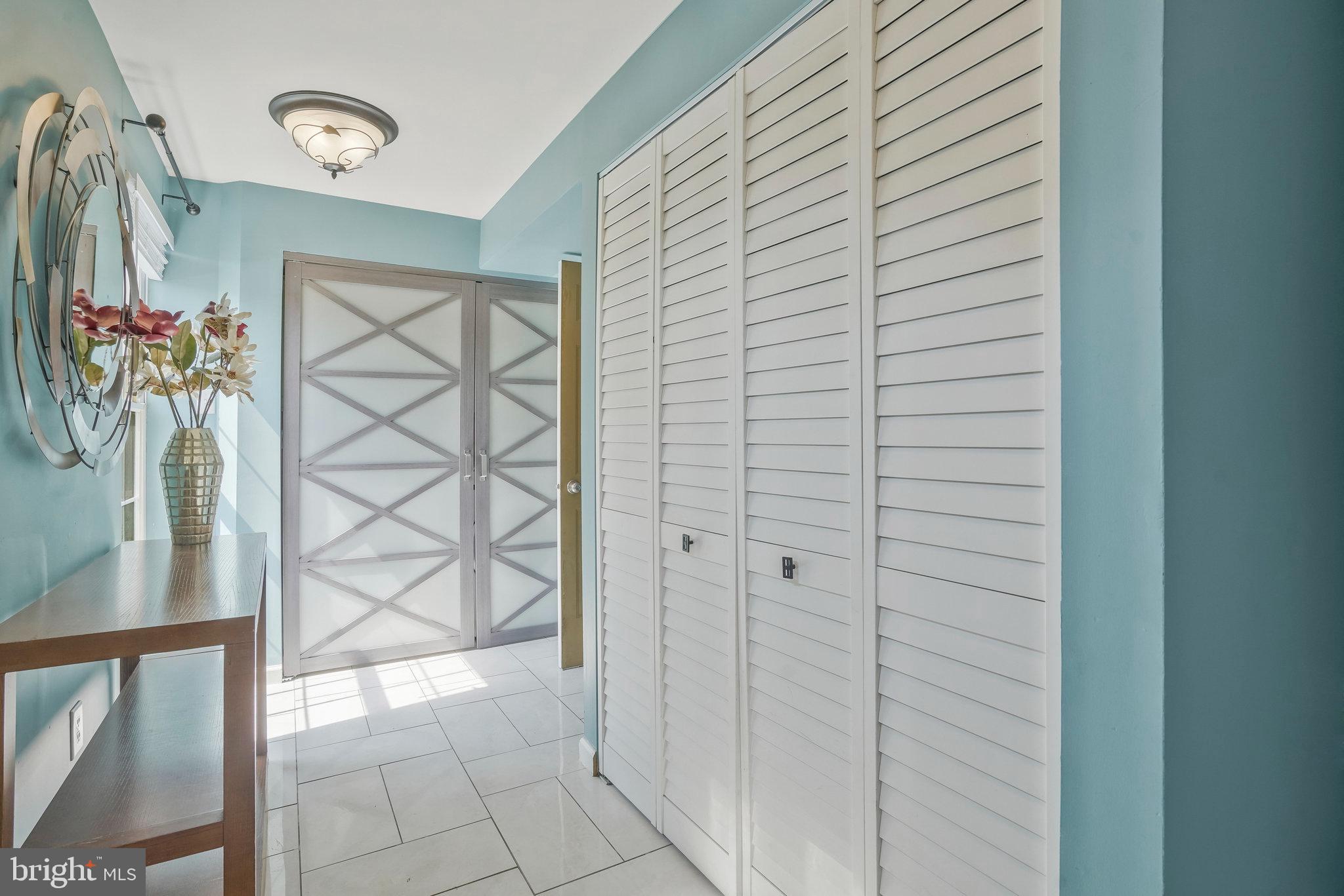 2181 Shirlington Road Arlington, VA 22206 - Photo 3 of 48