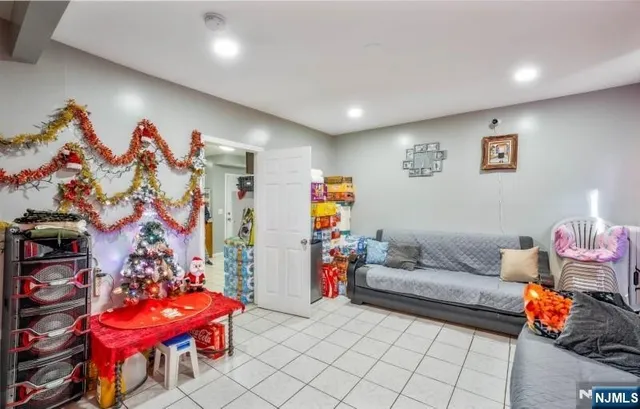 $539,999 | 538 Summer Street, Paterson, NJ 07501