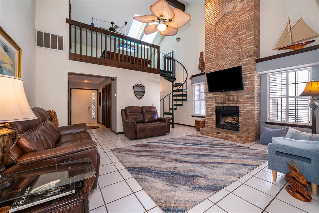 2991 Golden View Lane Orlando, FL 32812 - Photo 10 of 31 Living space