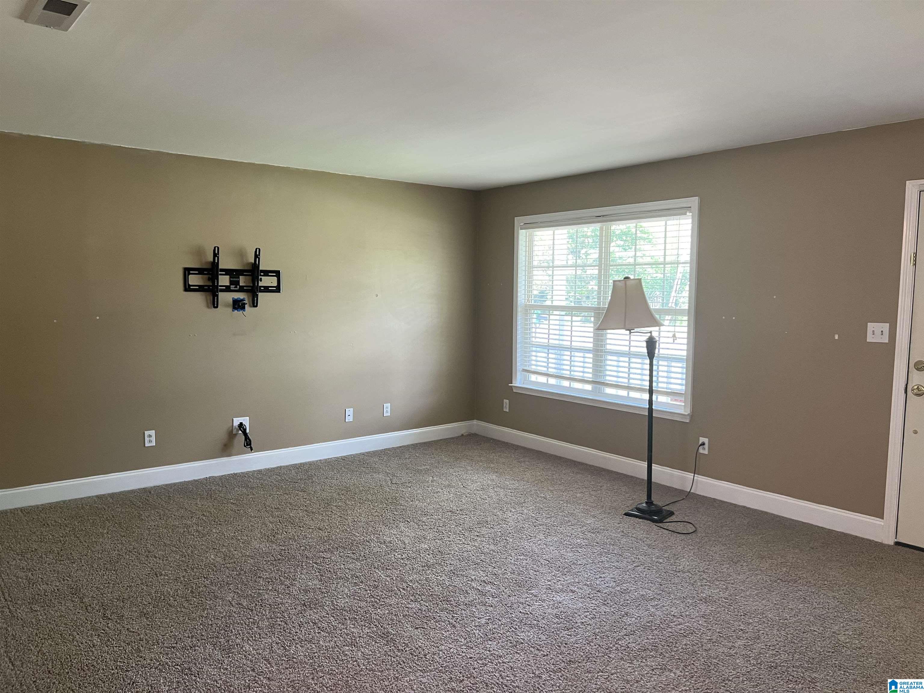 7171 Elliott Lane Leeds, AL 35094 - Photo 4 of 48