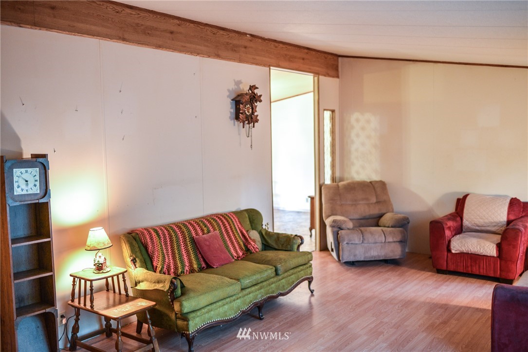 4673 Julian Road Southwest Port Orchard, WA 98367 - Photo 12 of 24 Gallery Image 12