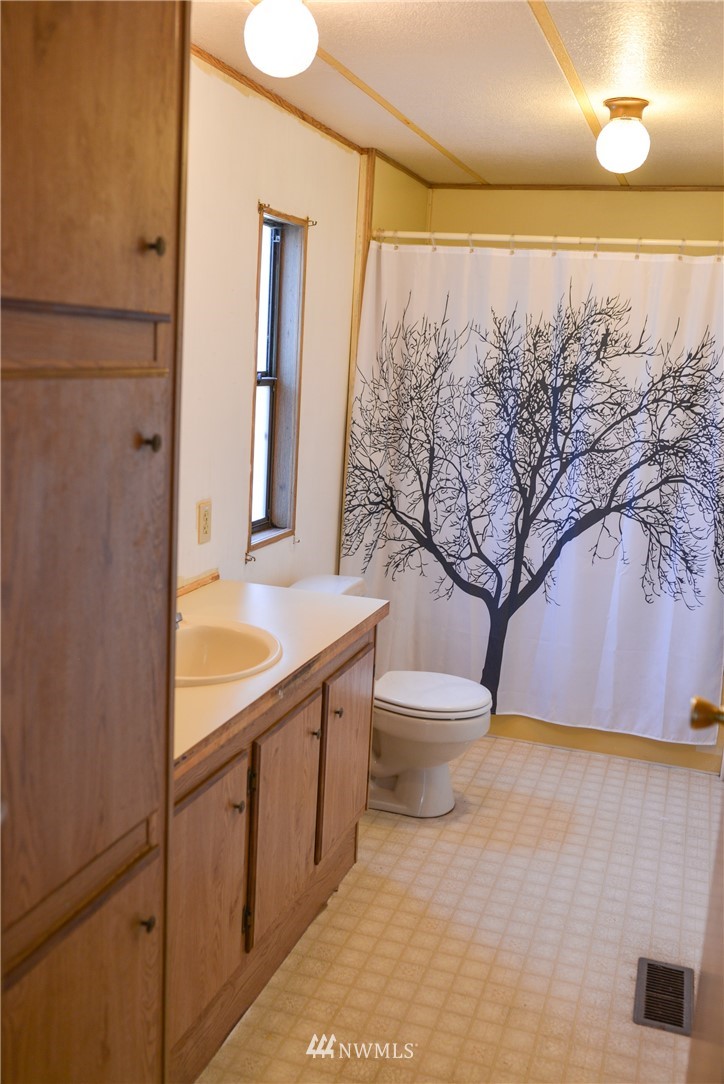 4673 Julian Road Southwest Port Orchard, WA 98367 - Photo 24 of 24 Gallery Image 24