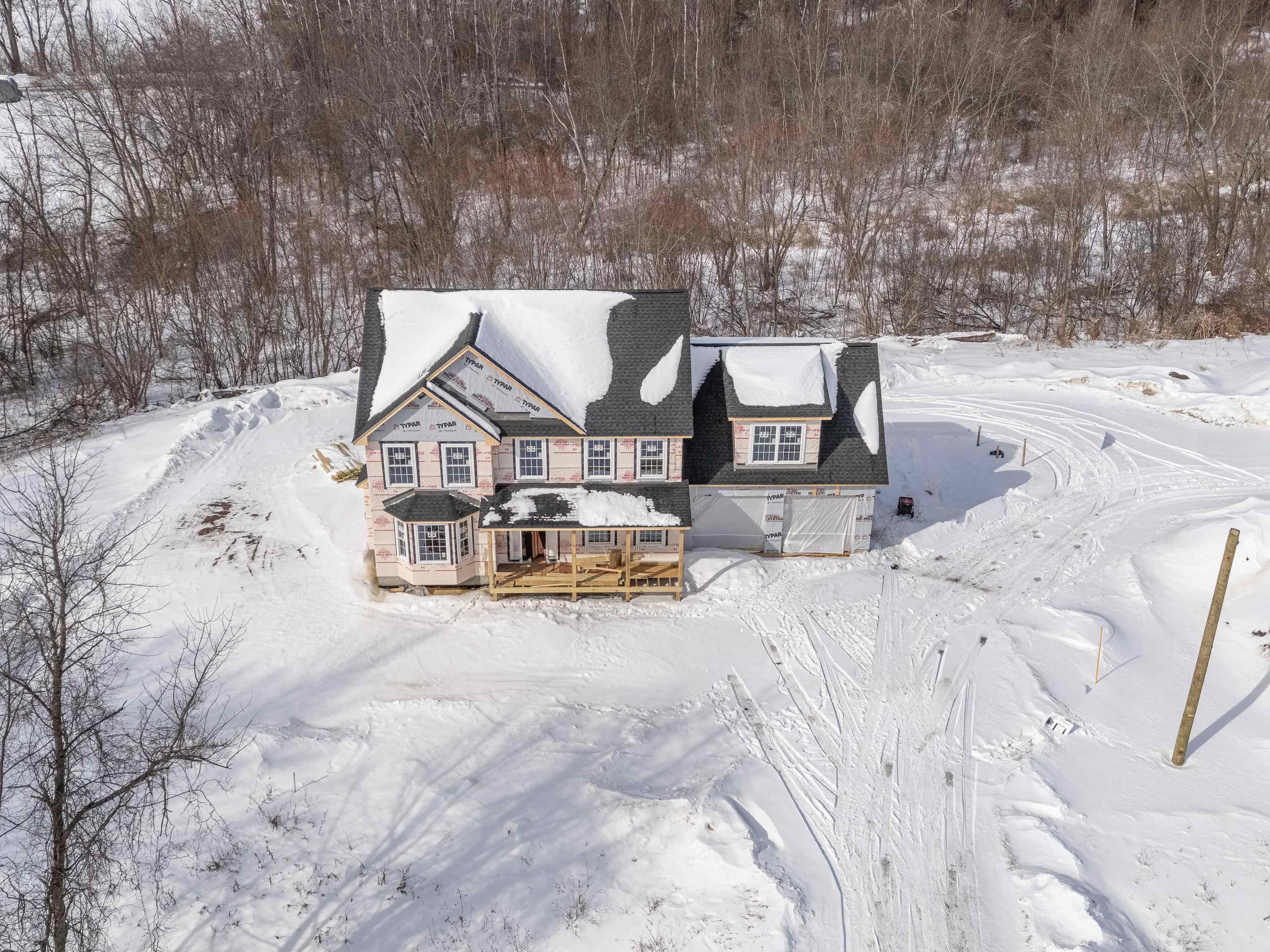 117 Merrimack Street Hooksett, NH 03106 - Photo 2 of 27