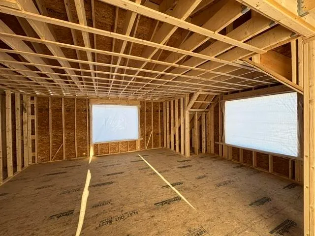 $854,000 | 117 Merrimack Street, Hooksett, NH 03106