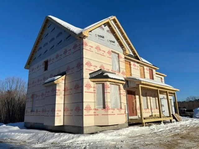 $854,000 | 117 Merrimack Street, Hooksett, NH 03106