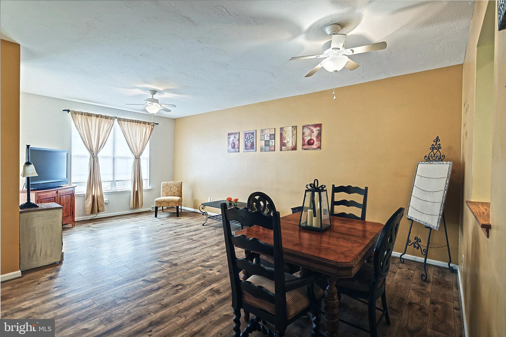 56 Sara Lane Hanover, PA 17331 - Photo 13 of 34 Dining Area/Living Room