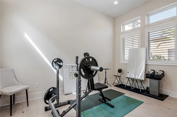 $15,750 | 20532 Birmingham Way, Porter Ranch, CA 91326
