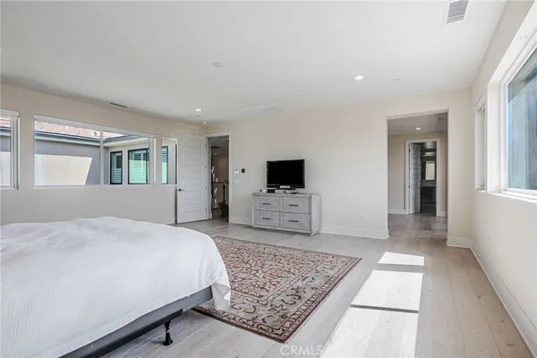 $15,750 | 20532 Birmingham Way, Porter Ranch, CA 91326