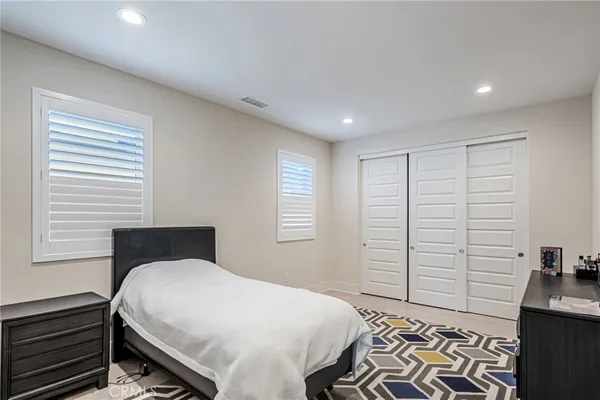 $15,750 | 20532 Birmingham Way, Porter Ranch, CA 91326